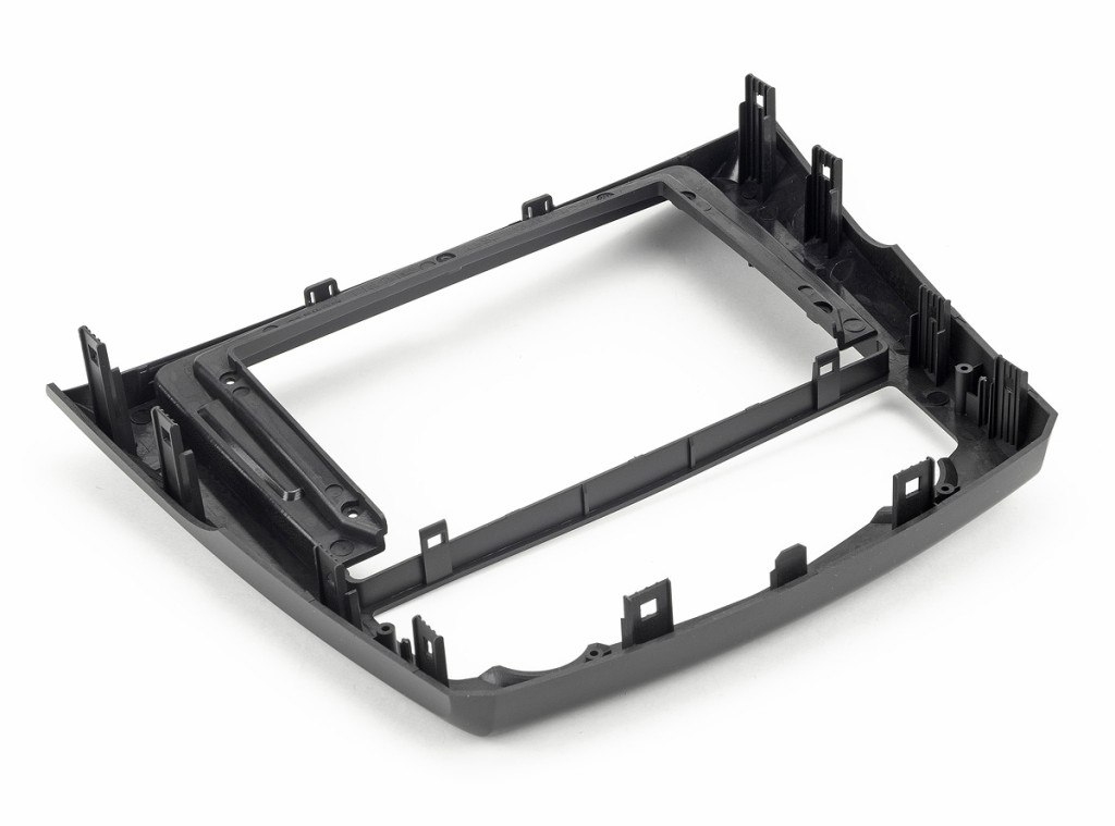 Рамка для UMS  RENAULT Kadjar 2016+, 9"