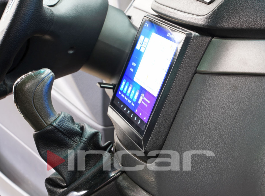 Рамка для UMS  MERCEDES Vito, Viano (639) 2003-2014, 10"