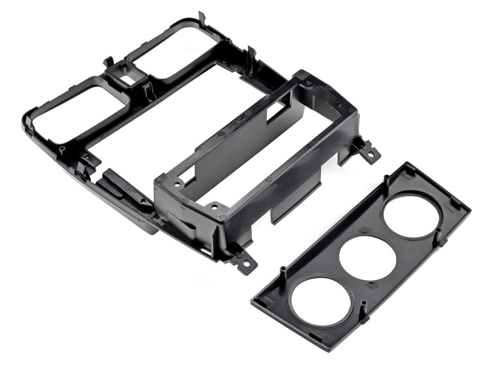 Рамка для UMS  SUBARU Forester 2002-2008, 9"