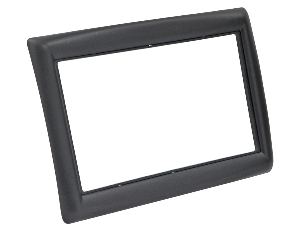 Рамка  RENAULT Megane-2 05-08 2din