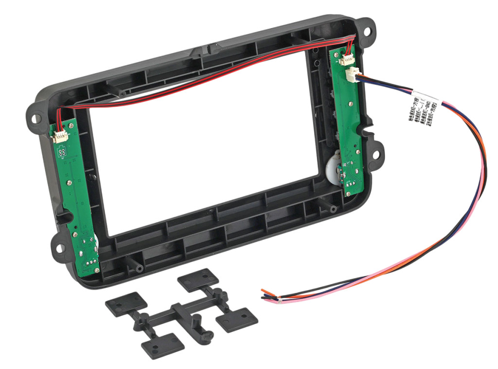 Рамка для UMS  VW Golf 5, Polo new, Amarok, Touran, Jetta, Passat B6, B7, Caddy, Tiguan, 7" (Original style)