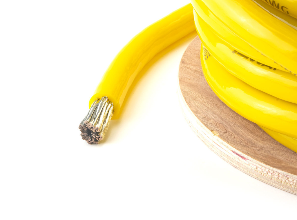 SWAT SXW-0Y силовой кабель 0Ga/50мм2, желтый, луженая медь, 15м, метровая разметка